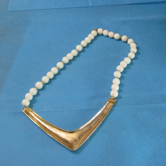 Vintage Retro 70's? 80's? Metal Enamel Beaded Necklace Clip Earrings Set - Picture 8 of 10